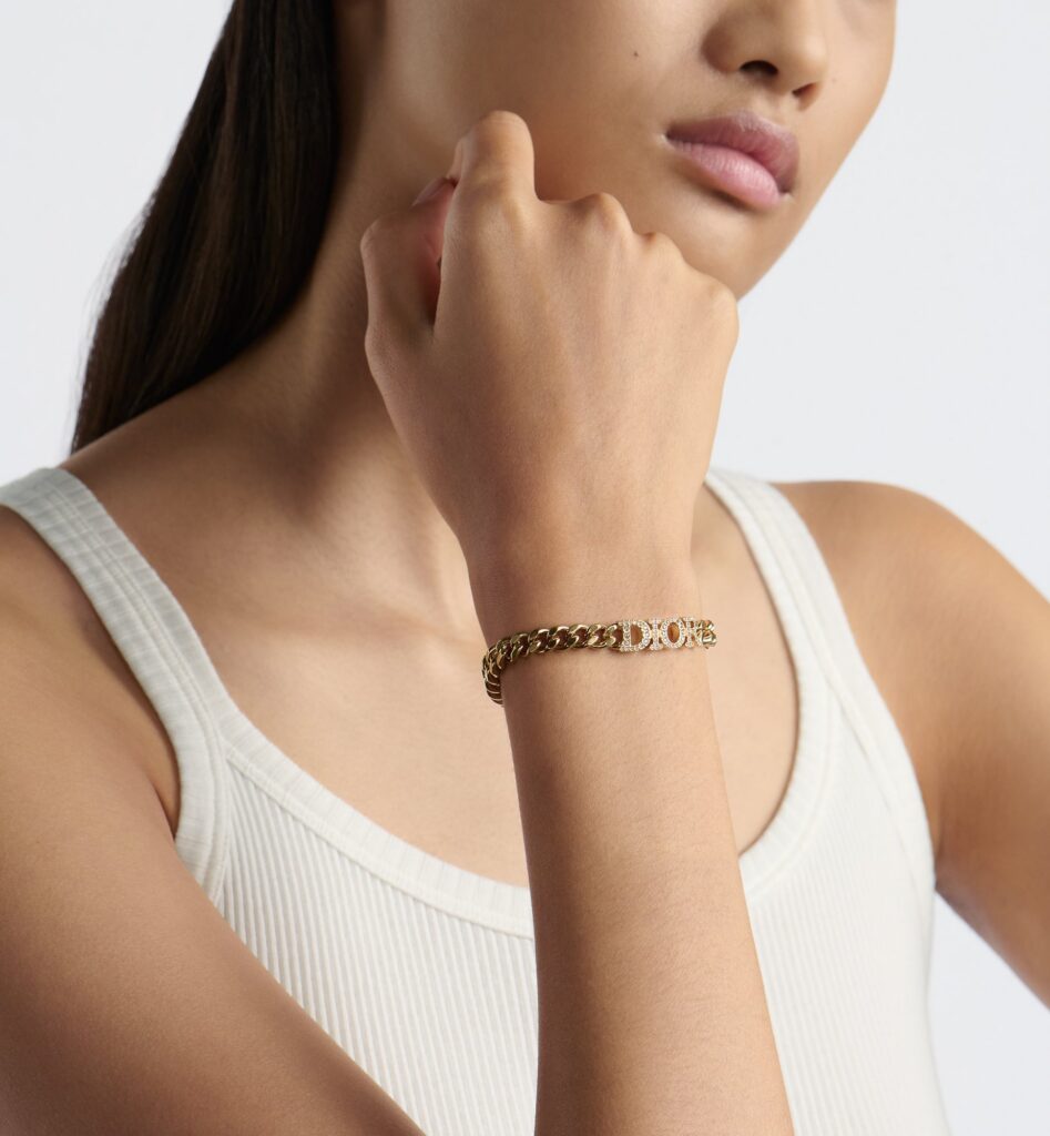 Designer Necklace editorial product context 3