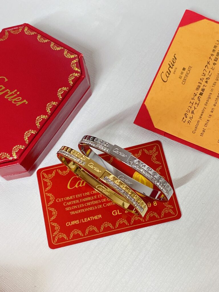 Designer S453 Bracelet editorial product context 3