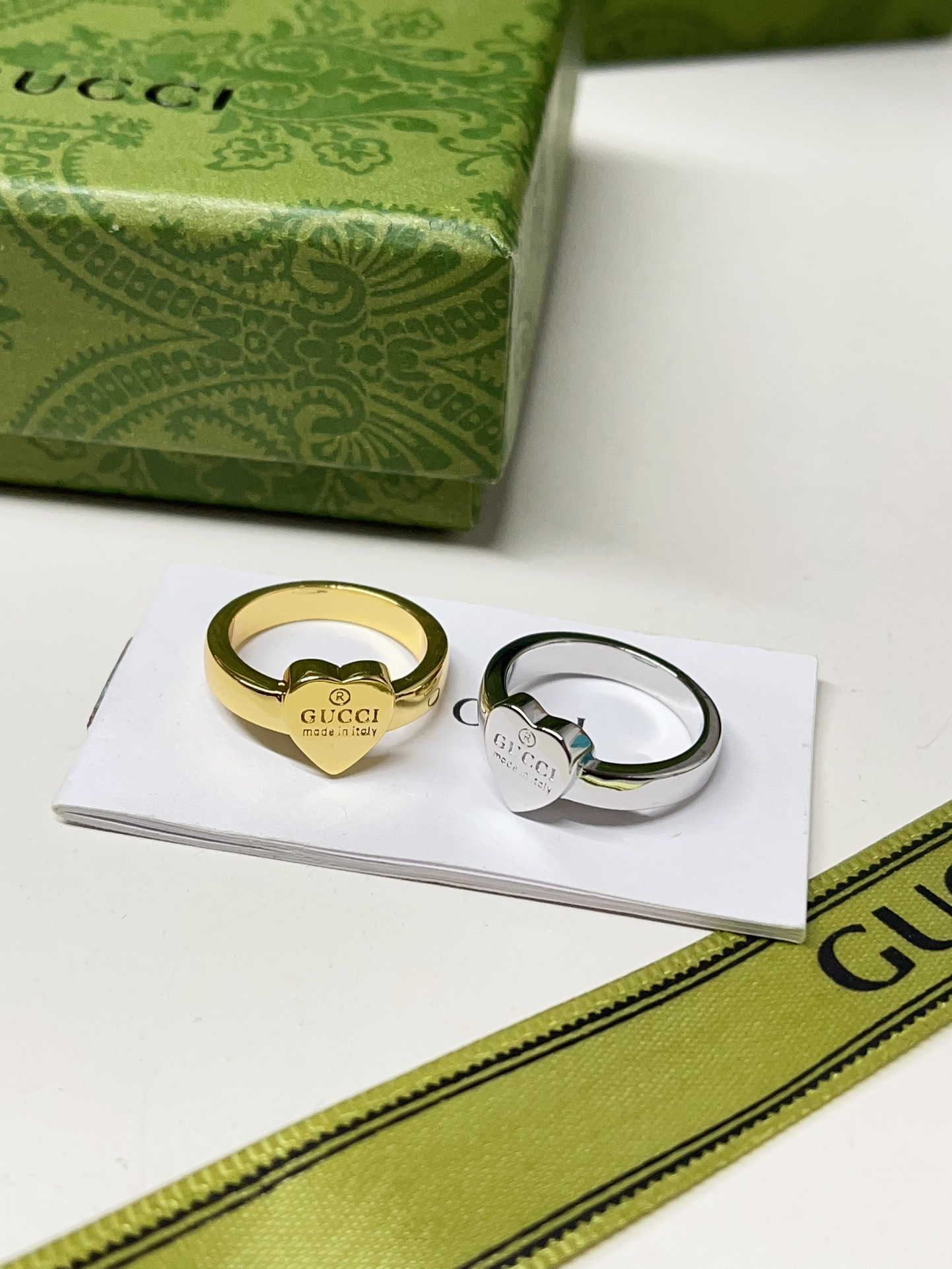 Luxury J143 Ring
