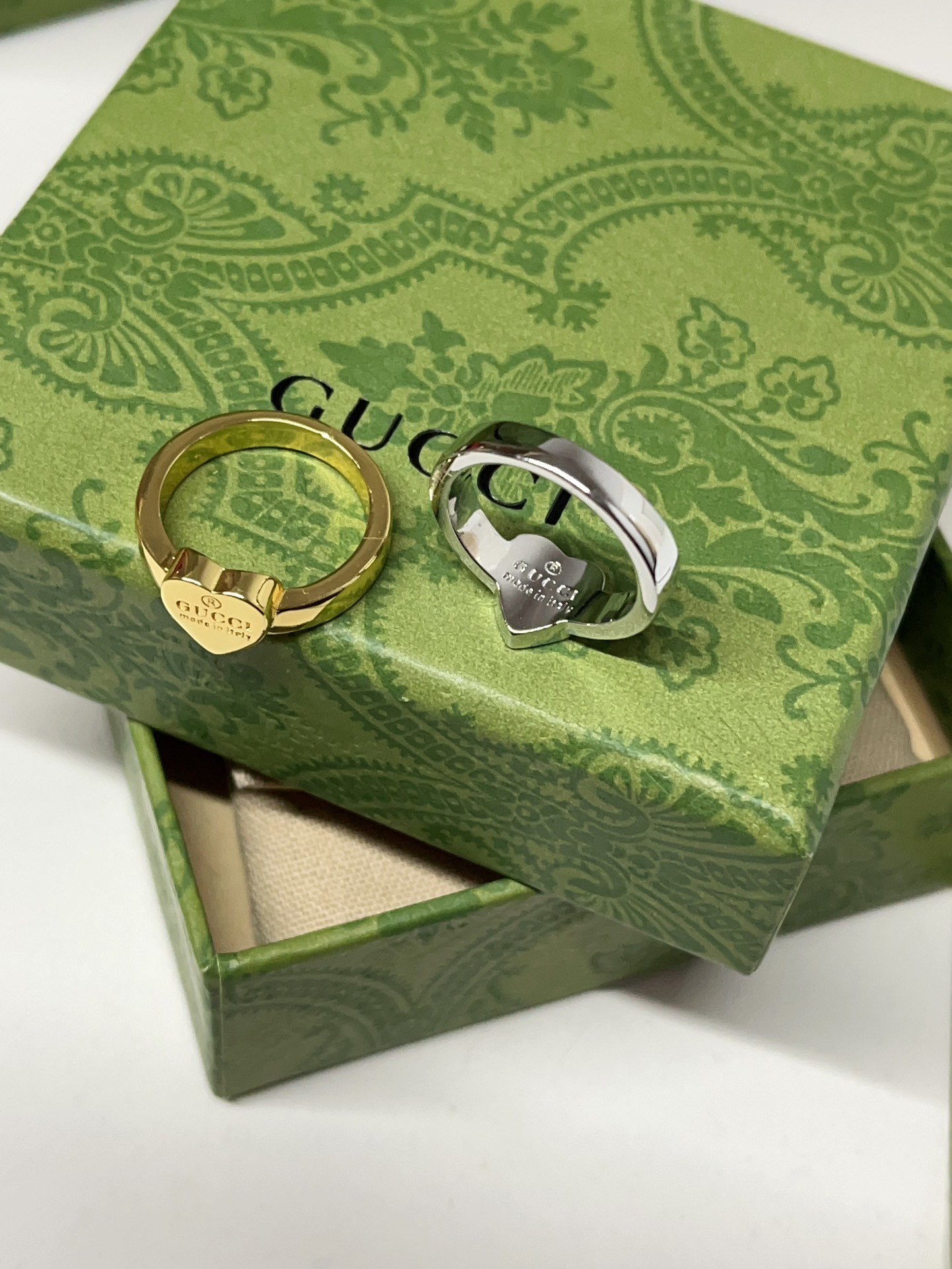Luxury J143 Ring