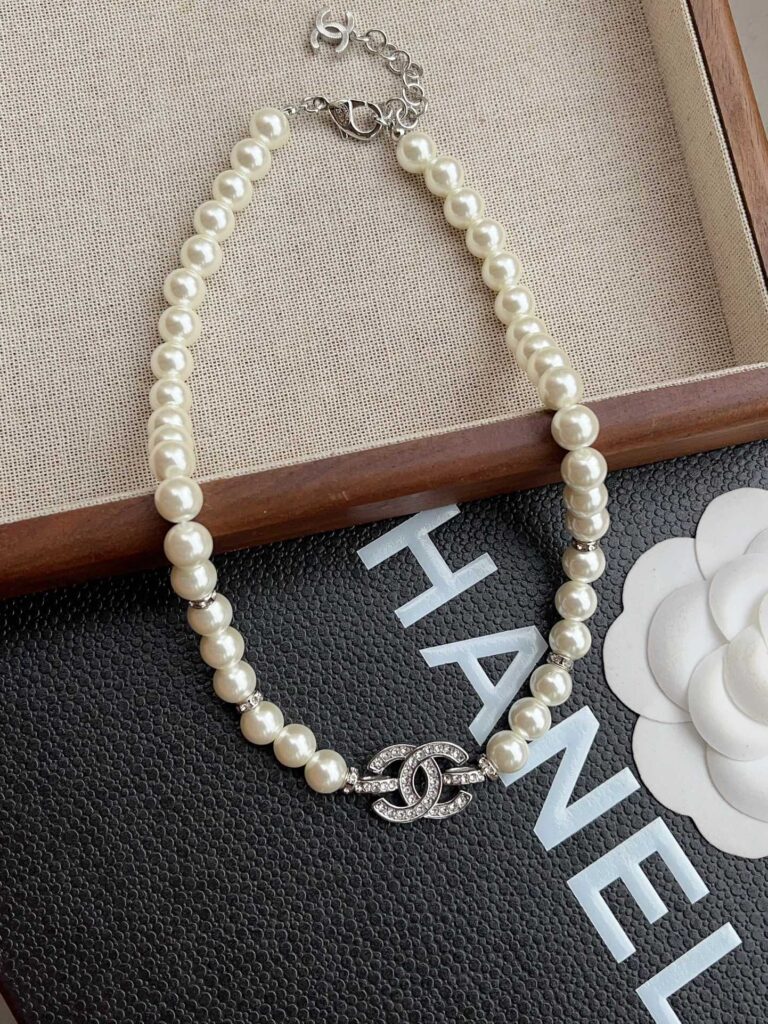 Designer Necklace editorial product context 1