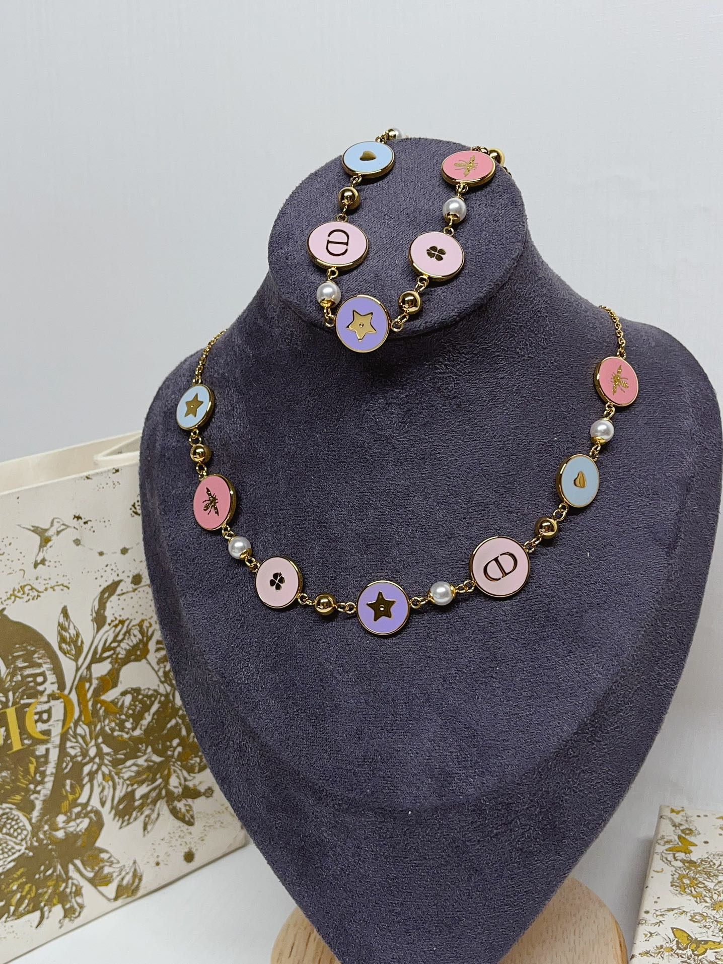 Luxury X695 Necklace