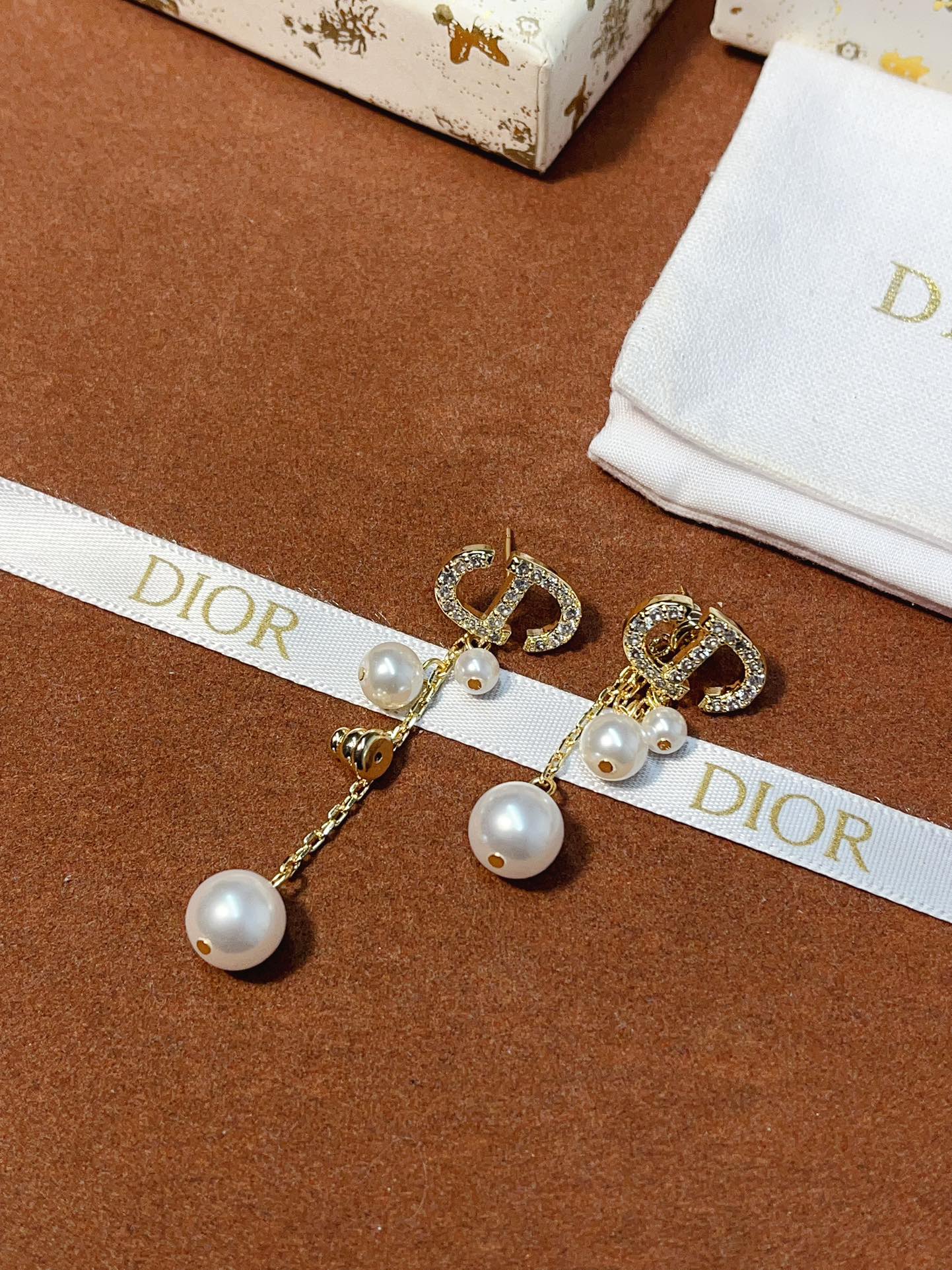 Luxury A1168 Earrings
