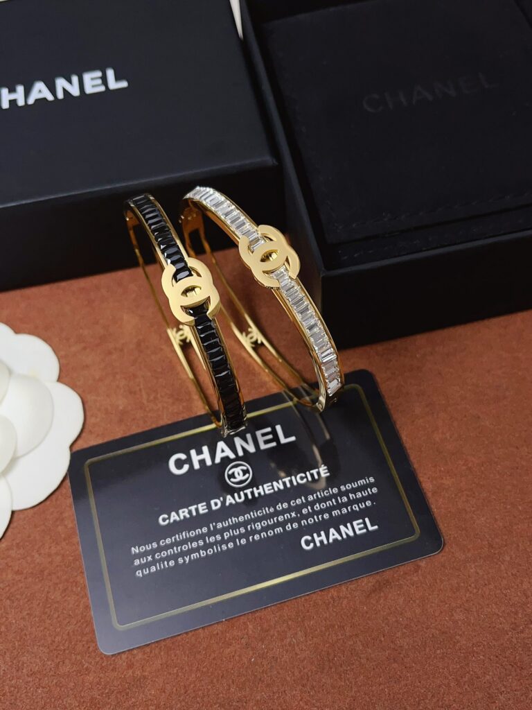 Designer S455 Bracelet editorial product context 2