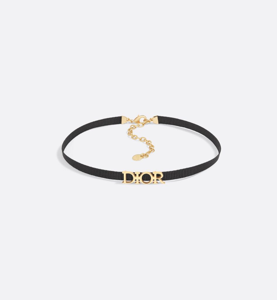 Designer Necklace editorial product context 1