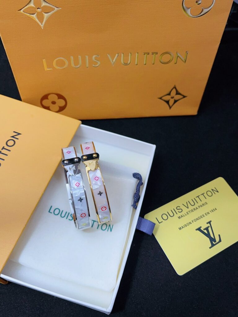 Designer S457 Bracelet editorial product context 2