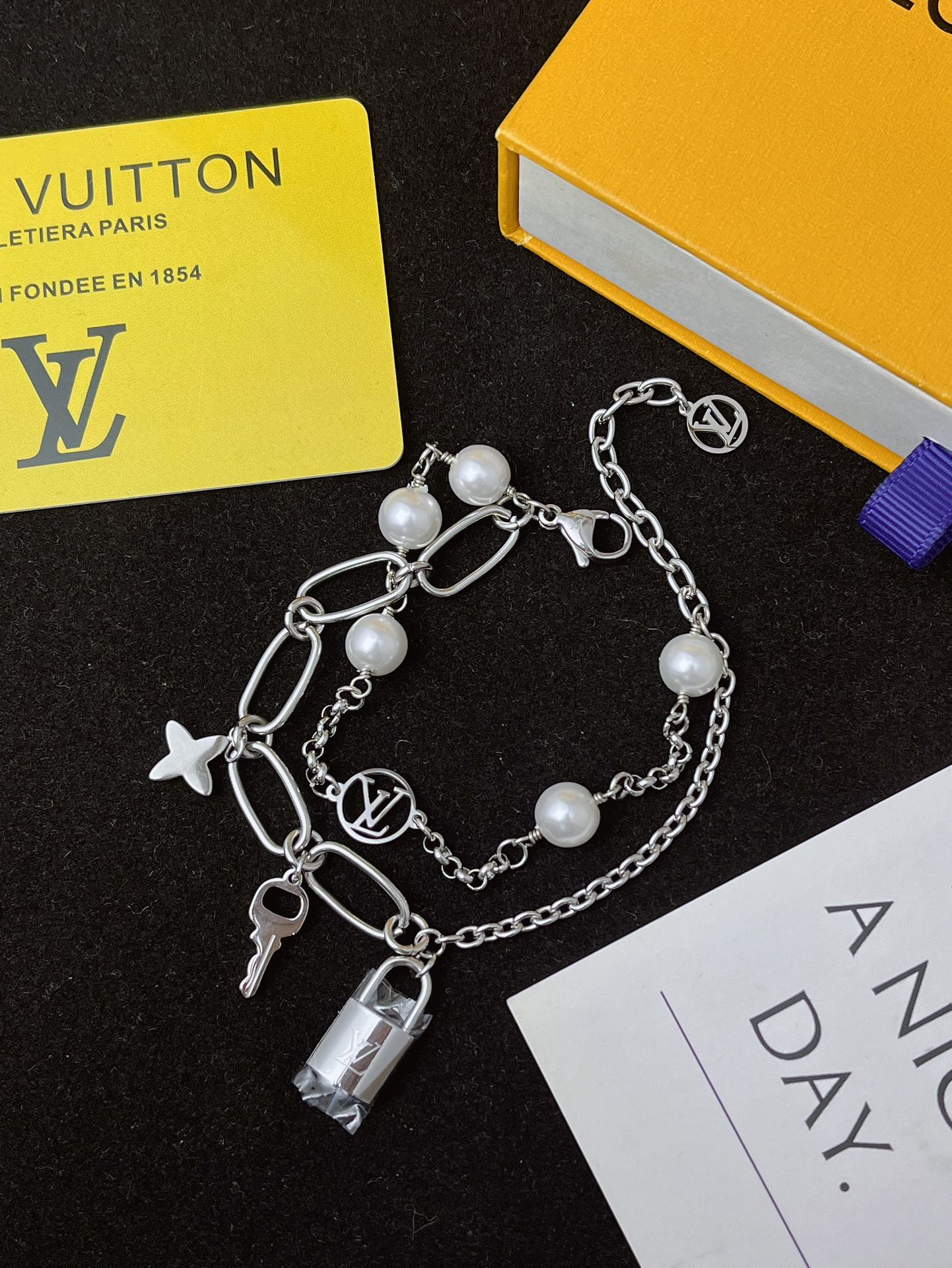 Luxury L209 Bracelet