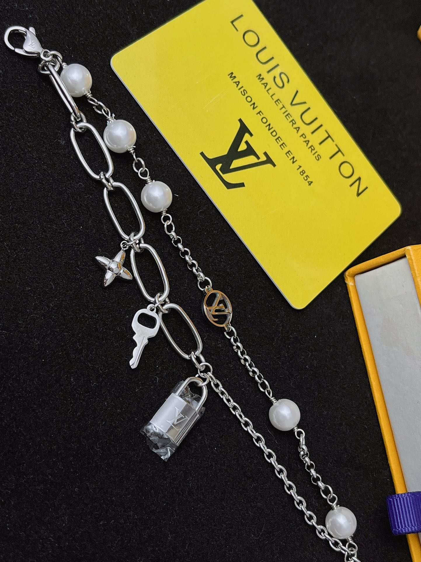 Luxury L209 Bracelet