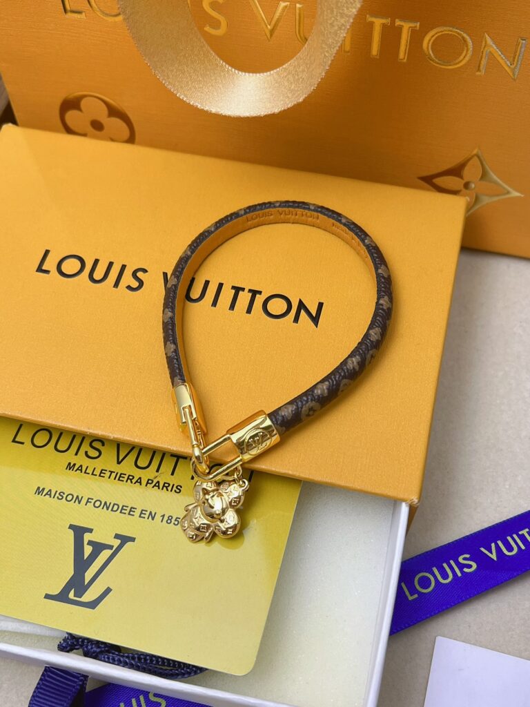 Designer S458 Bracelet editorial product context 3