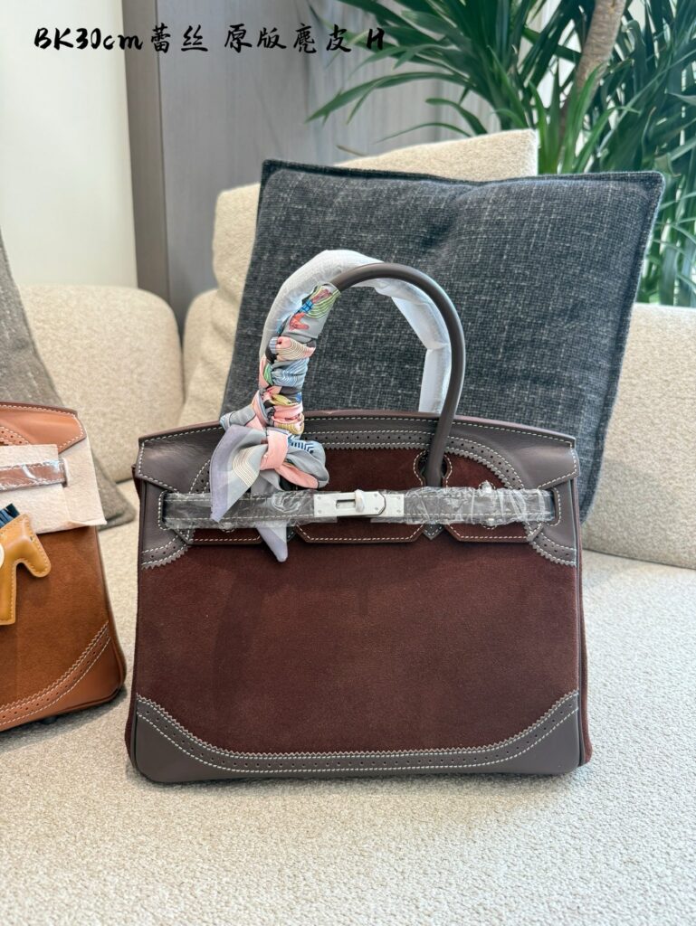 Hermes Bag 30 cm editorial product context 1