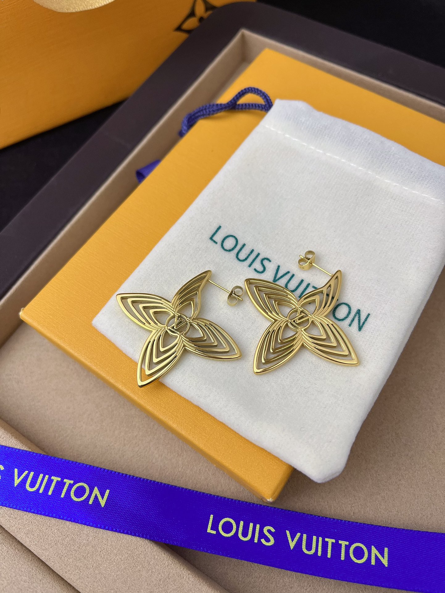 Luxury A1179 Earrings