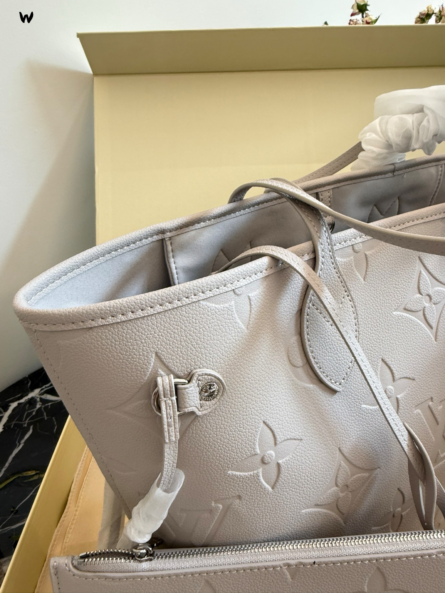 Louis Vuitton p200 Neverfull 2007 Monogram Damier Handbag