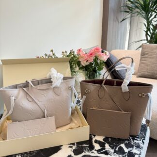 Louis Vuitton p200 Neverfull 2007 Monogram Damier Handbag