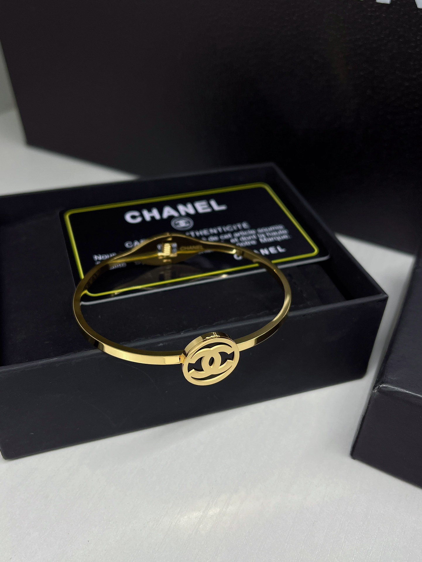 Luxury S463 Bracelet