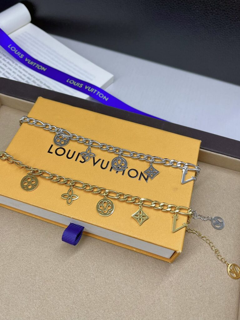 Designer L210 Bracelet editorial product context 3