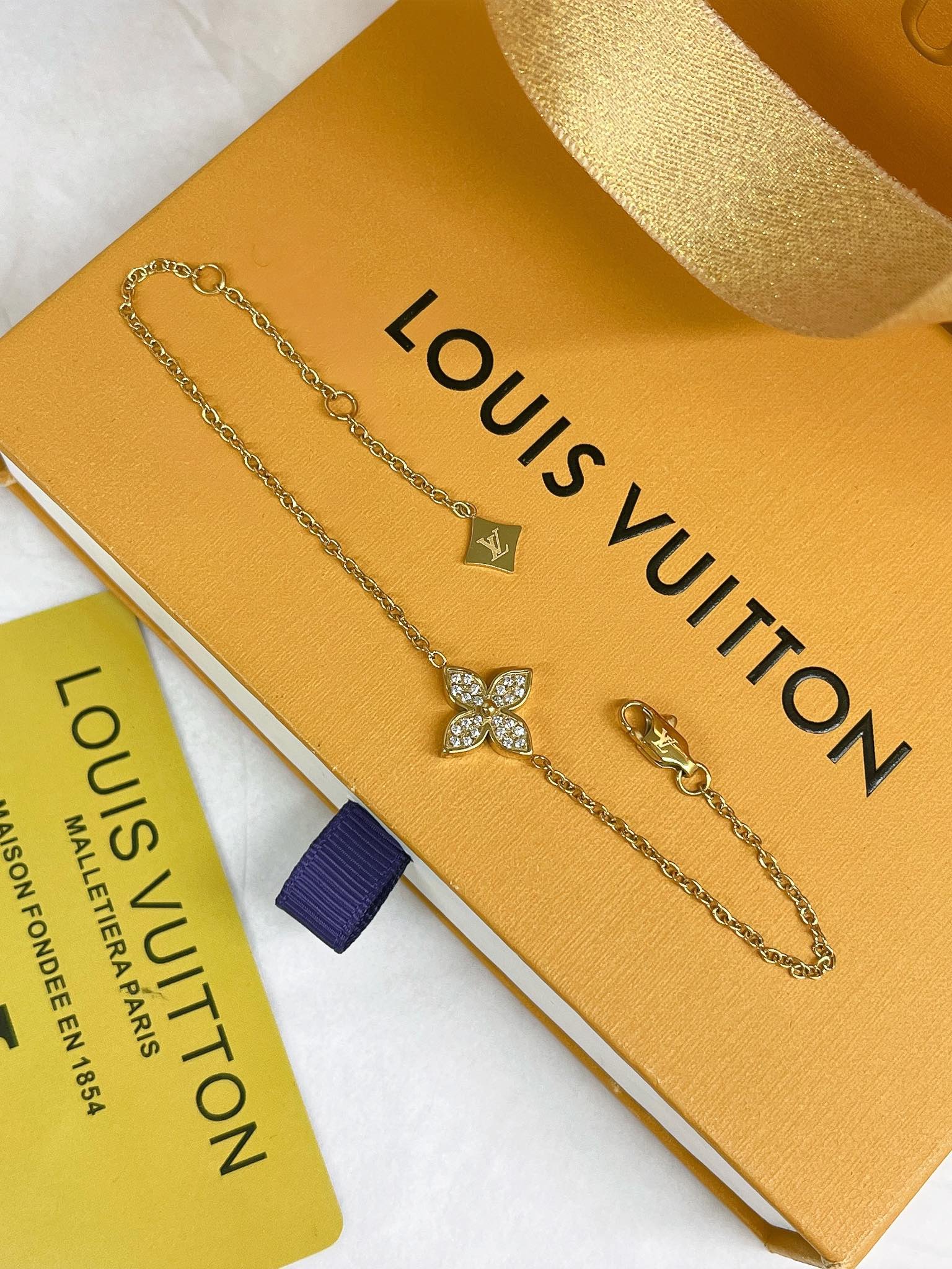 Luxury L211 Necklace