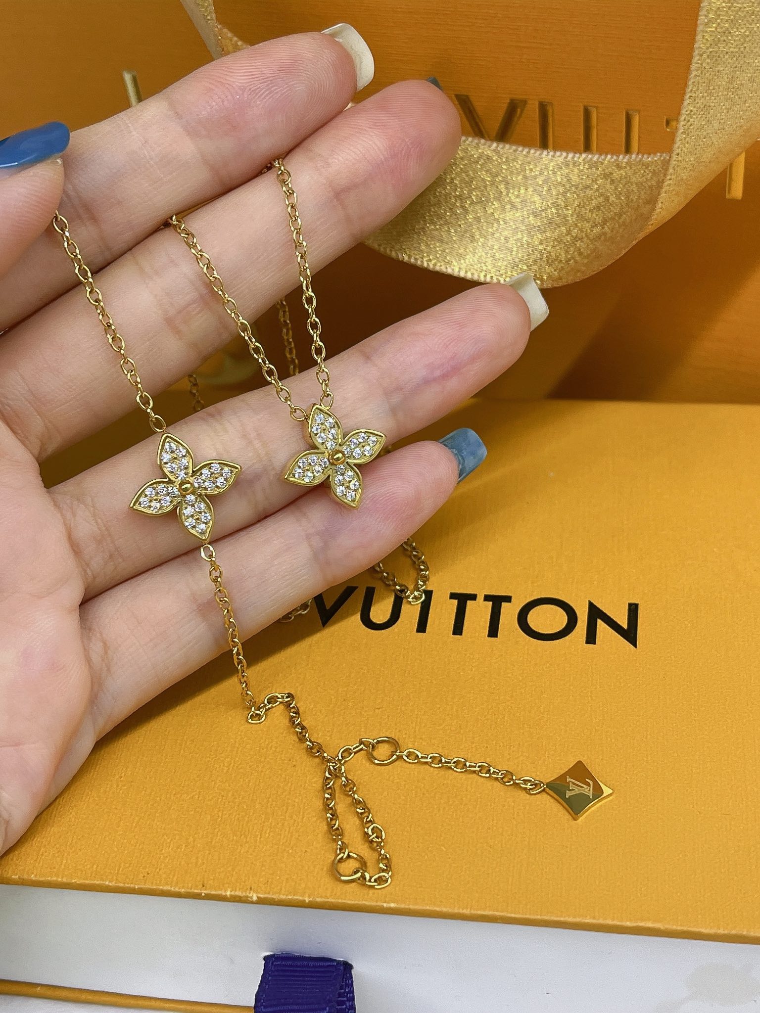 Luxury L211 Necklace