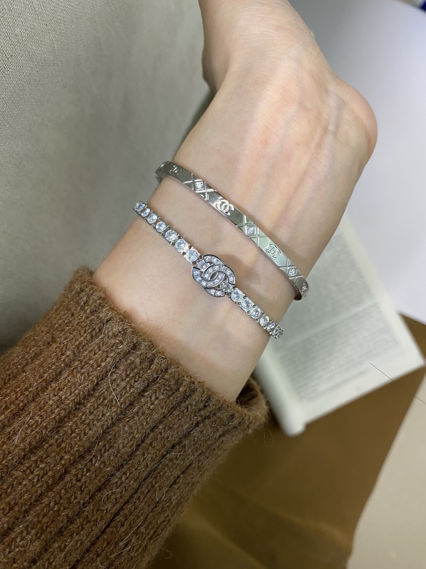 Luxury S454 Bracelet
