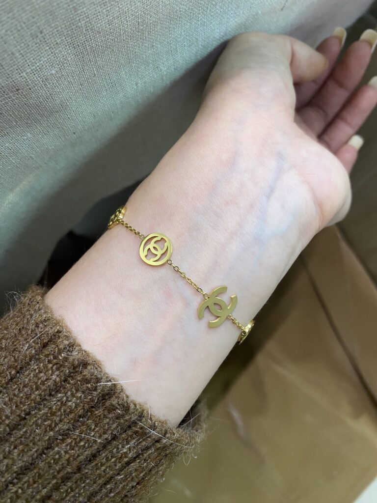 Designer L075 Bracelet editorial product context 2