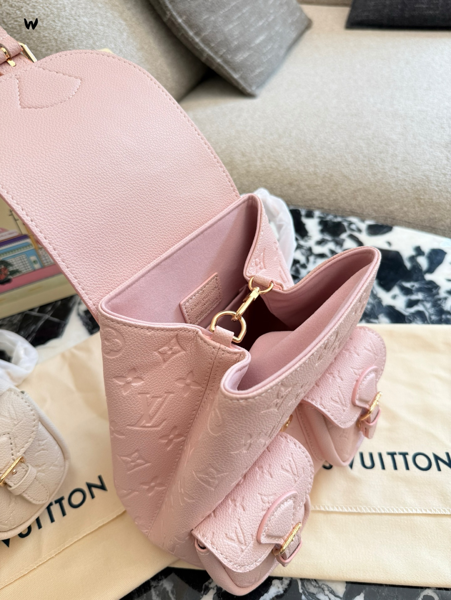 Louis Vuitton p200 22 27 Backpack