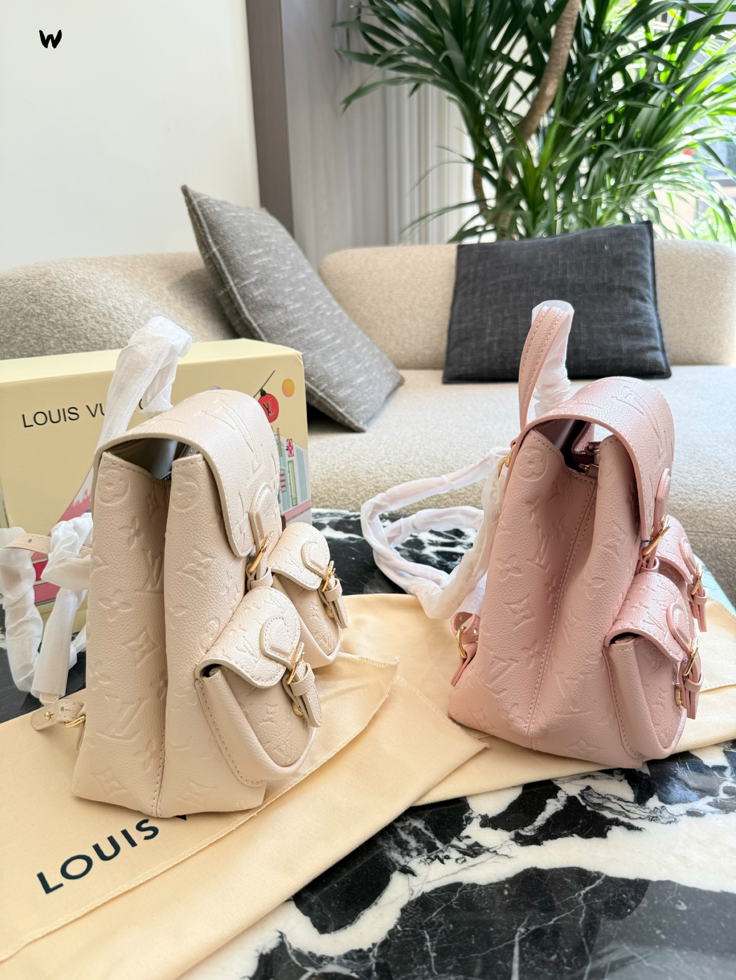 Louis Vuitton p200 22 27 Backpack