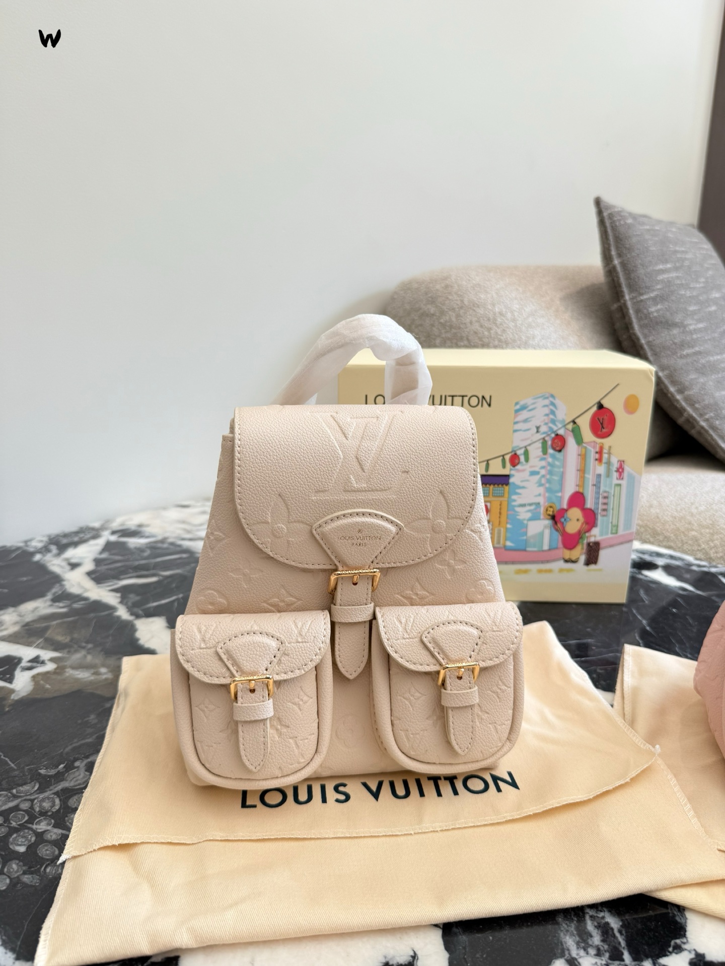 Louis Vuitton p200 22 27 Backpack