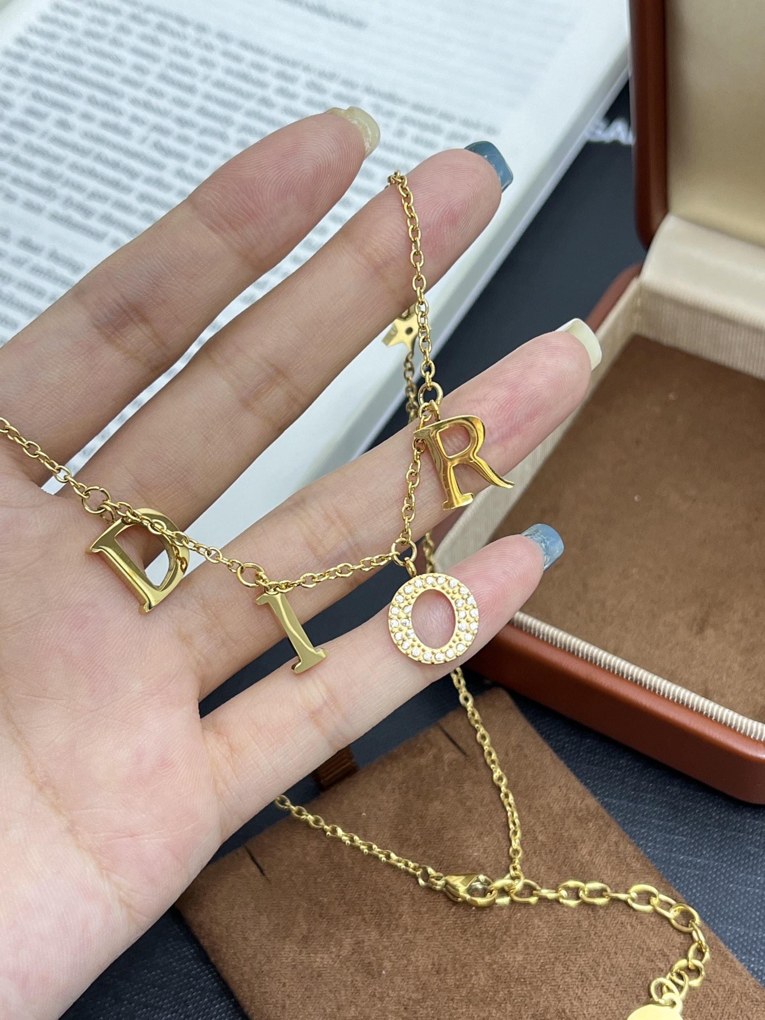Luxury X704 CNC Necklace