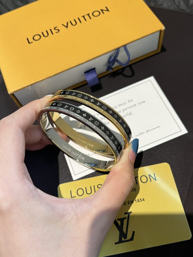Designer S470 Bracelet editorial product context 2