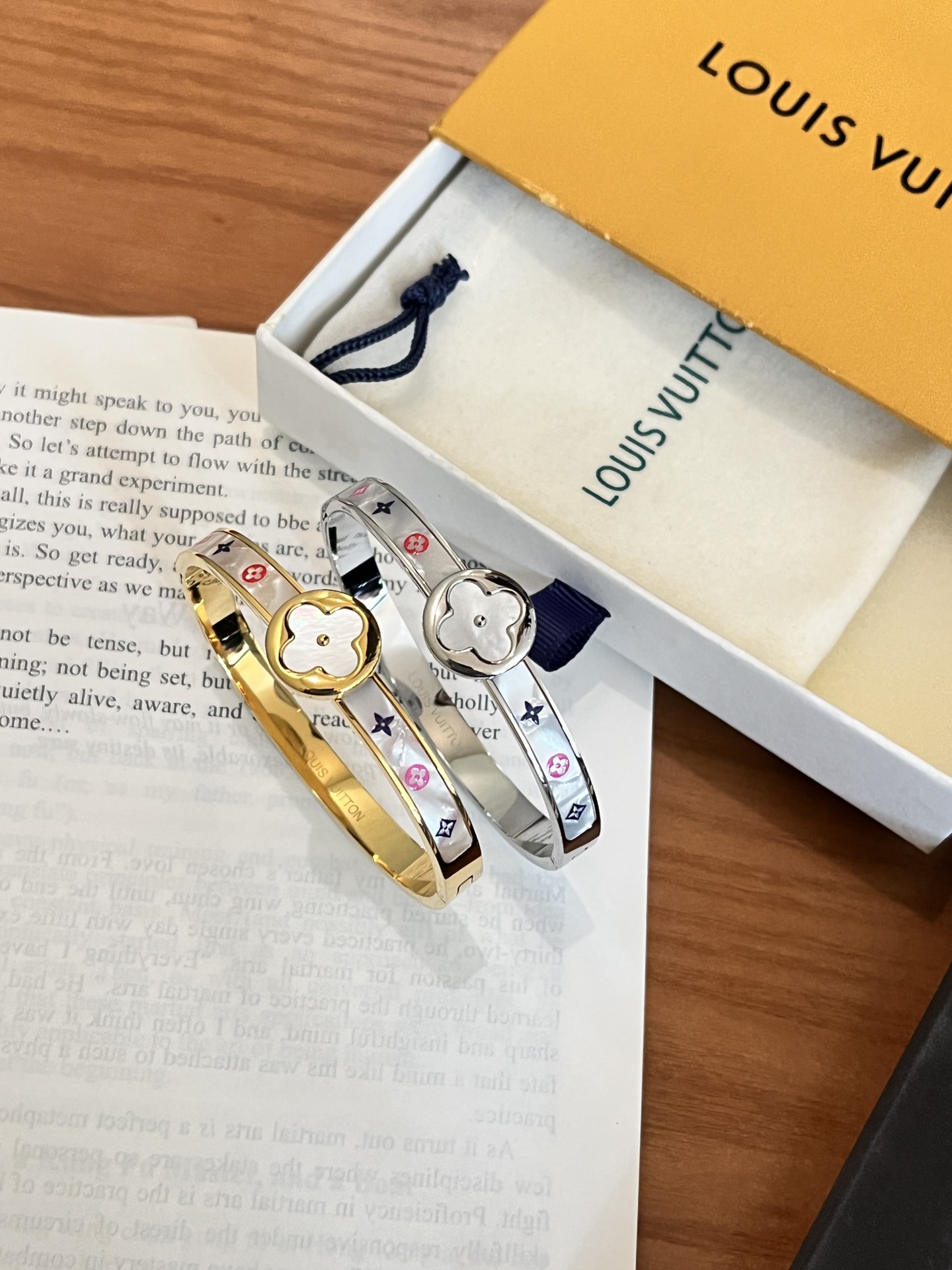 Luxury S471 Bracelet