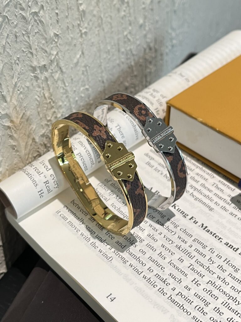 Designer S474 Bracelet editorial product context 3
