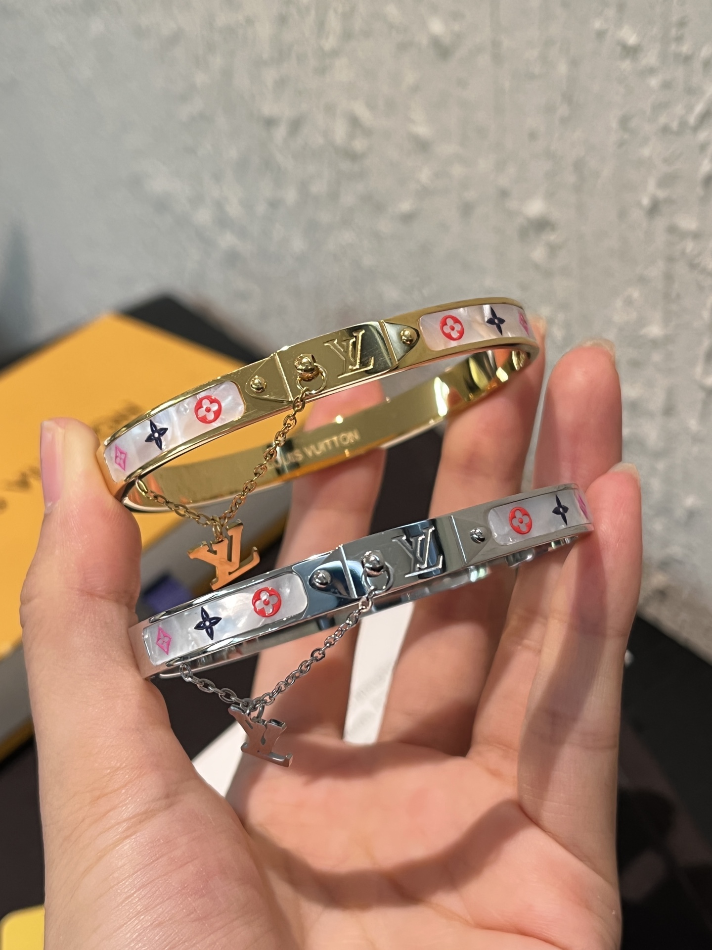 Luxury S476 Bracelet