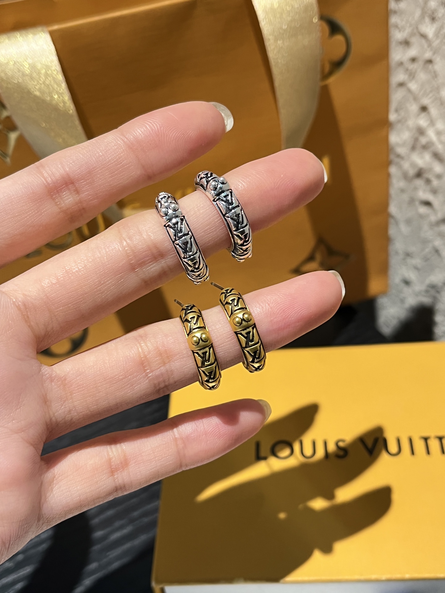 Luxury A1206 Earrings