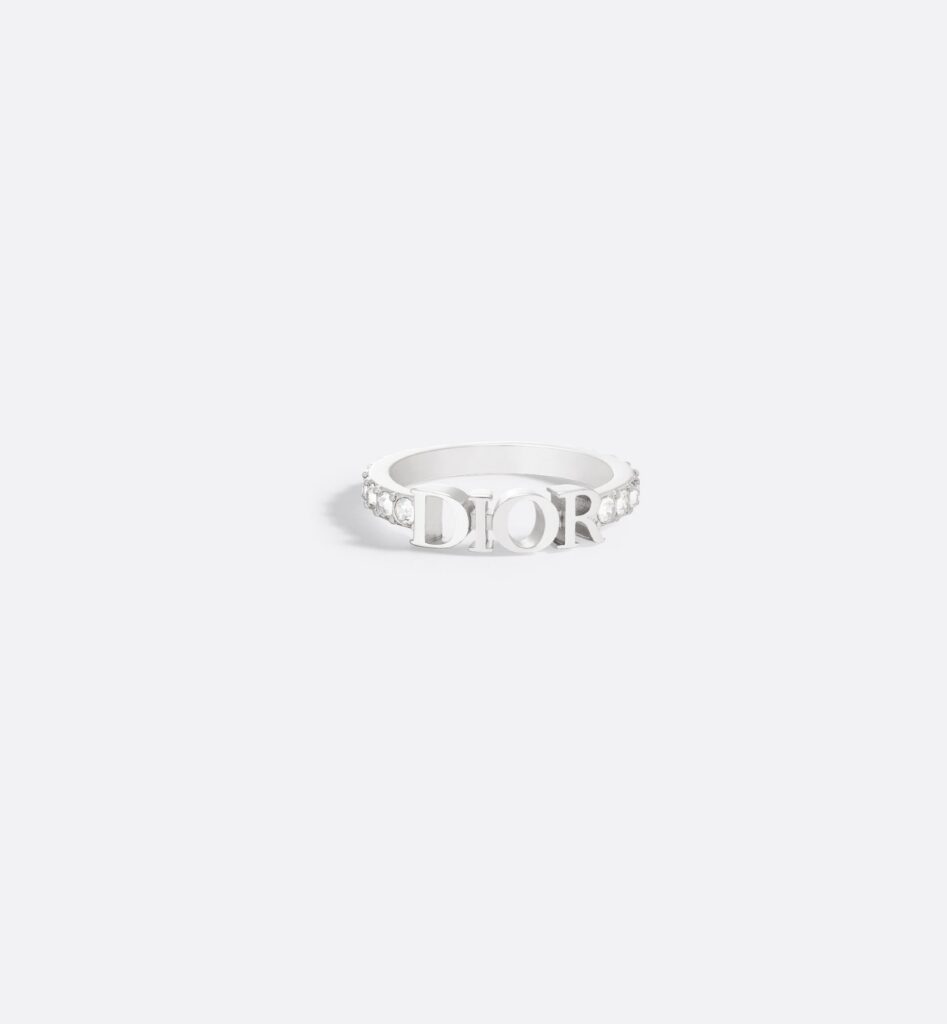 Designer J150 Ring editorial product context 2