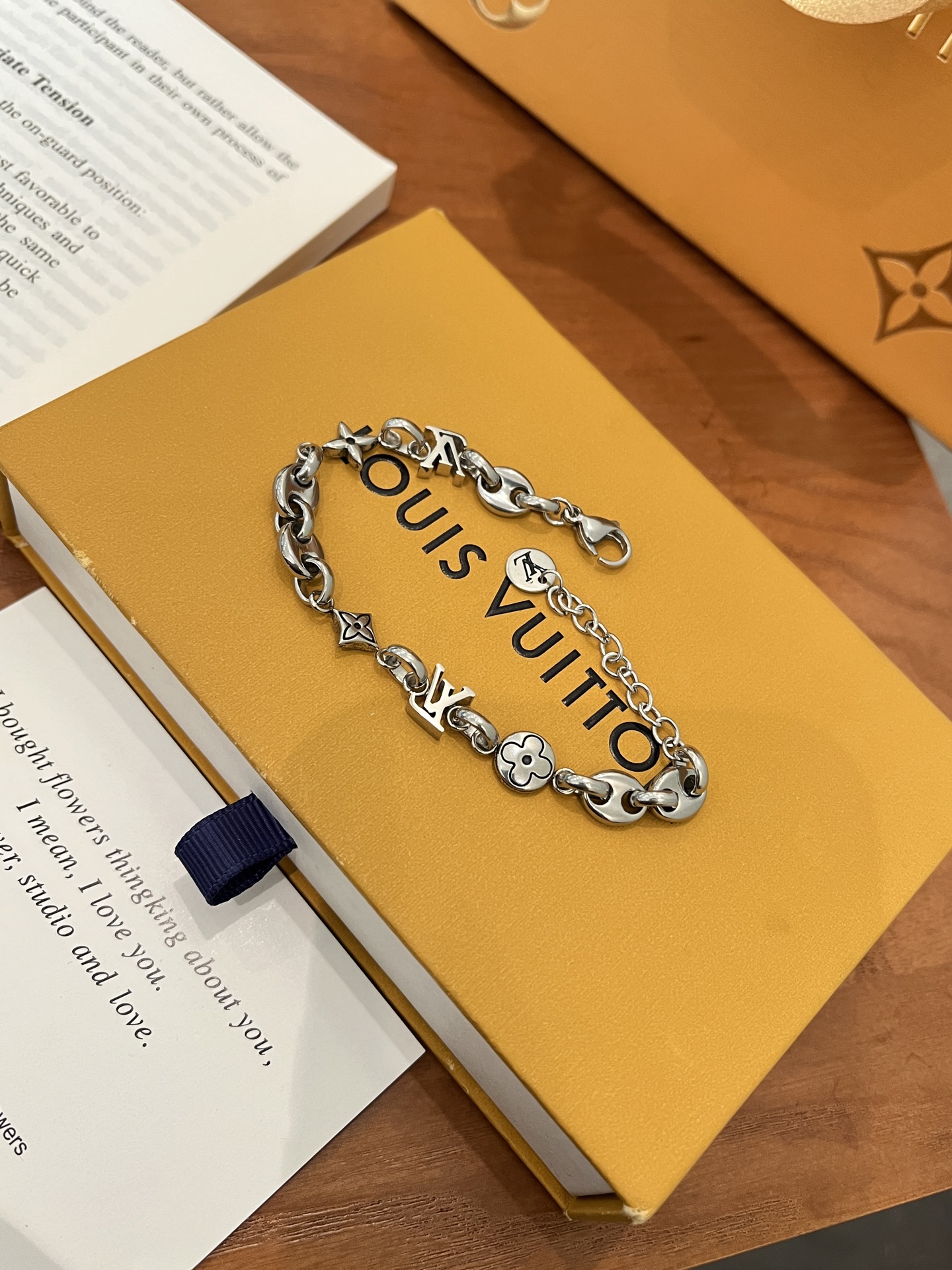 Luxury L216 Bracelet