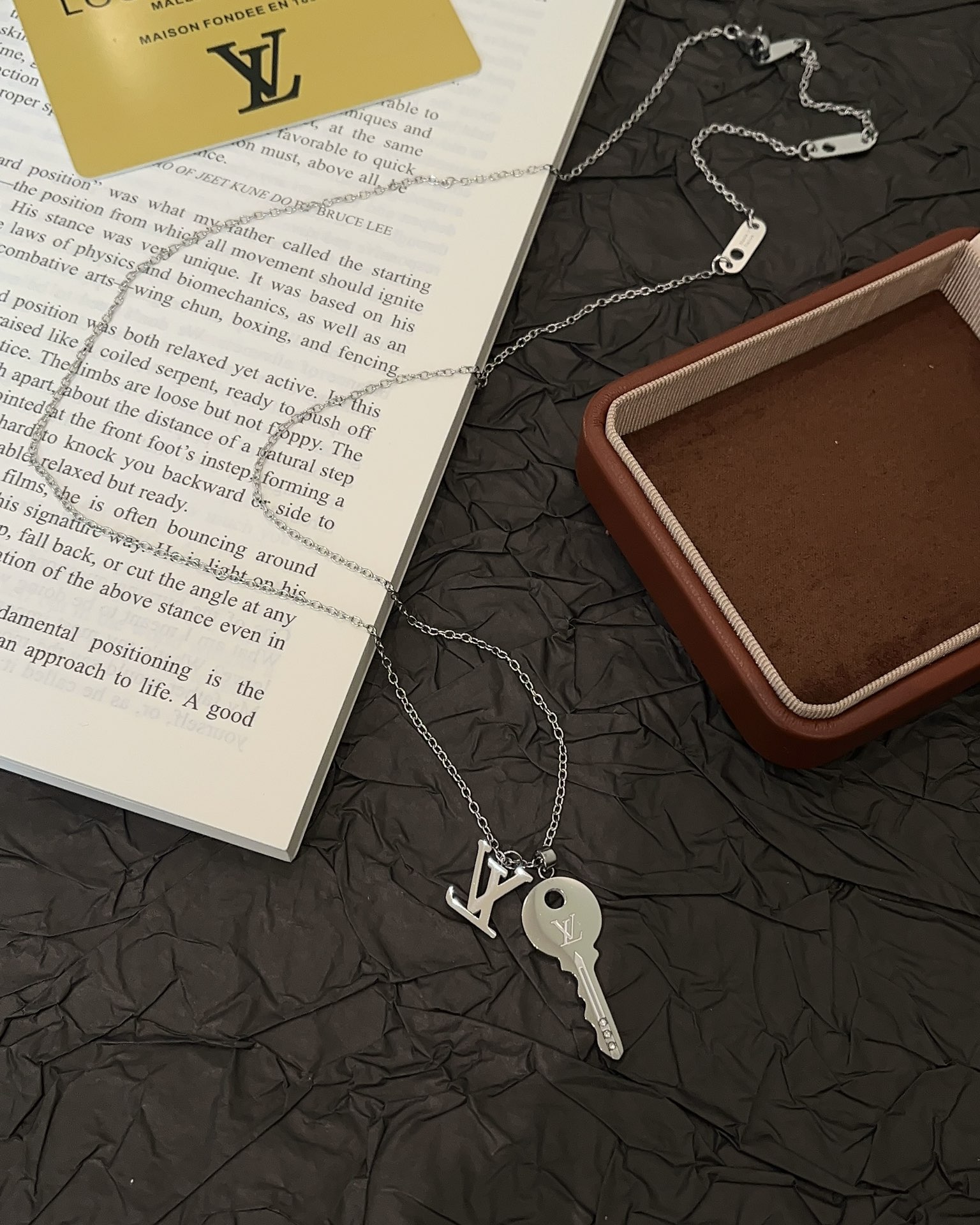 Luxury X718 Necklace
