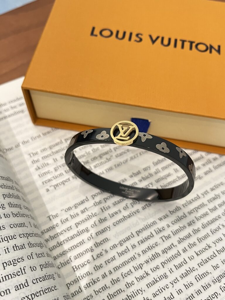 Designer S483 Bracelet editorial product context 1