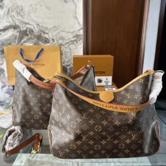 Louis Vuitton p100 43 12 30 Crossbody Bag