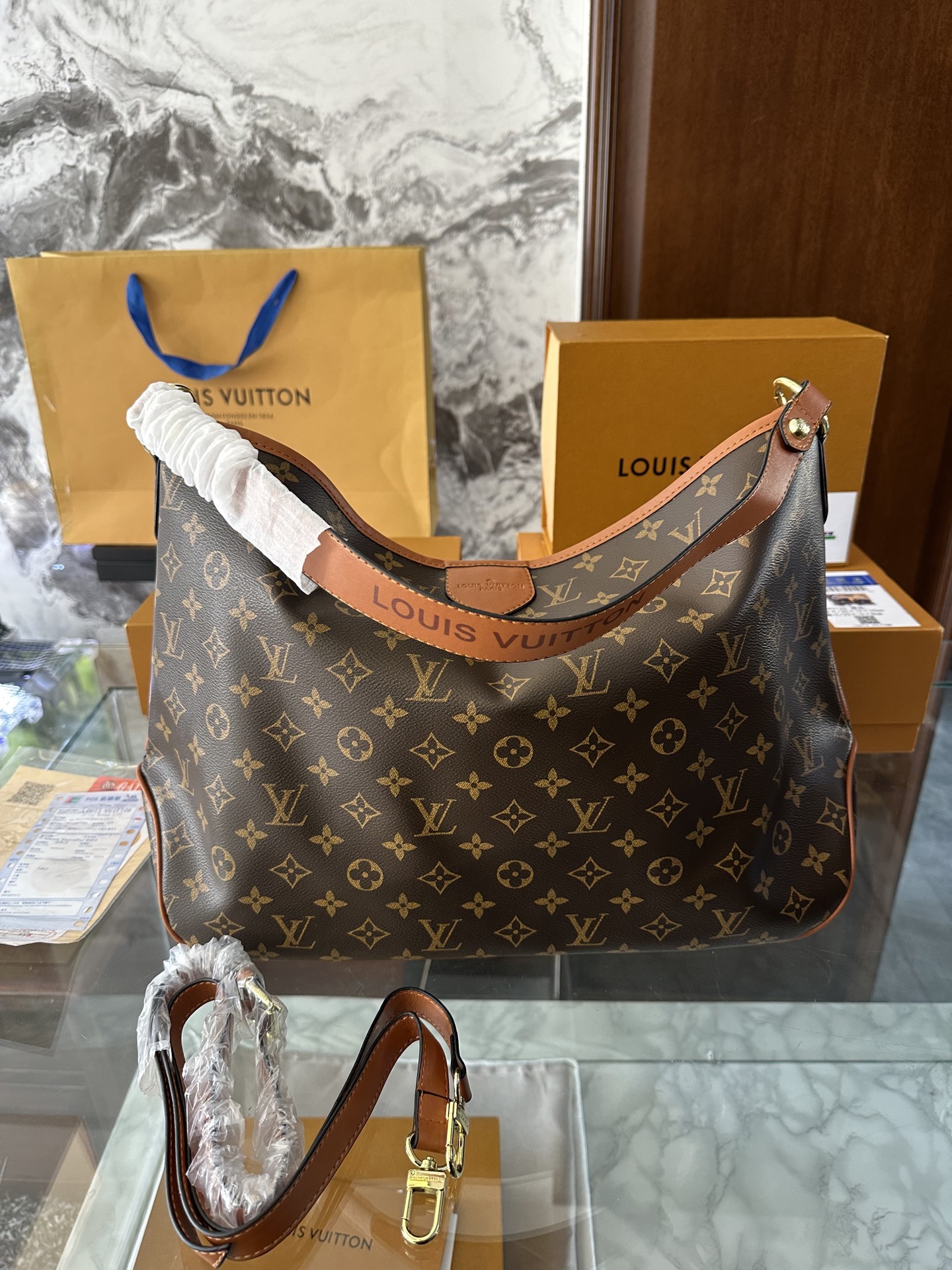 Louis Vuitton p100 43 12 30 Crossbody Bag