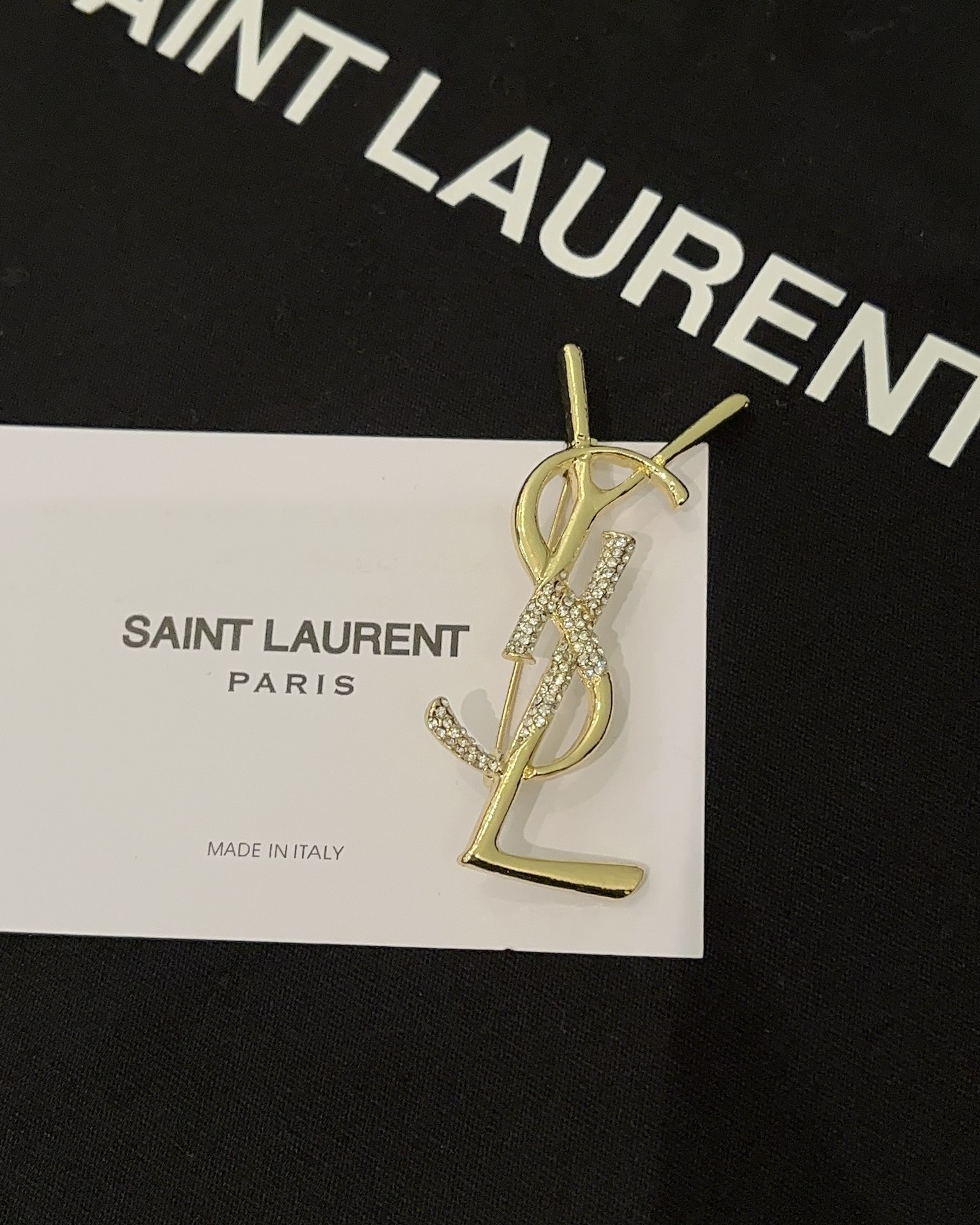 Designer Designer Luxury D196 Each item IS quality-checked before dispatch with global tracked shipping jewelry Brooch