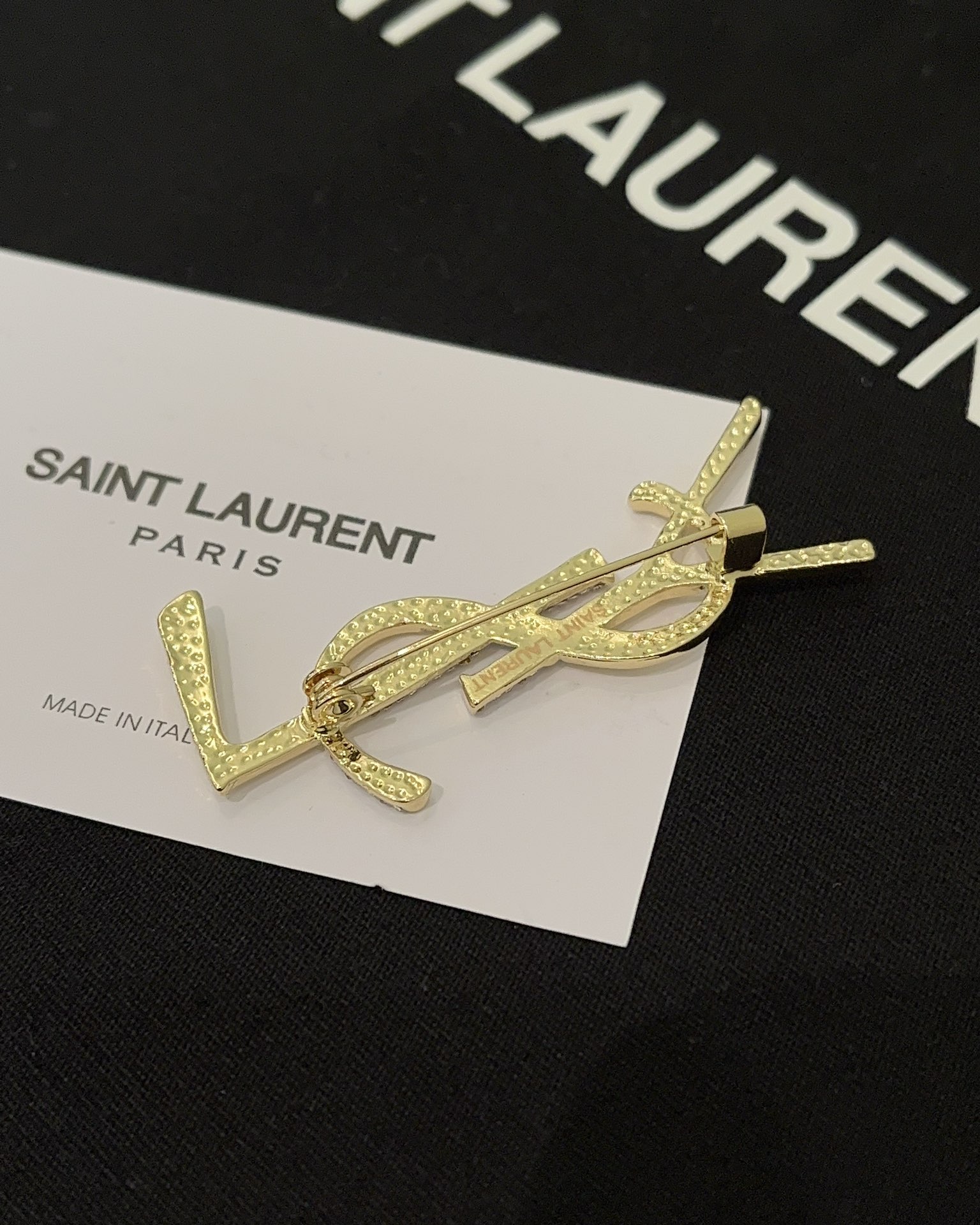 Designer Designer Luxury D196 Each item IS quality-checked before dispatch with global tracked shipping jewelry Brooch