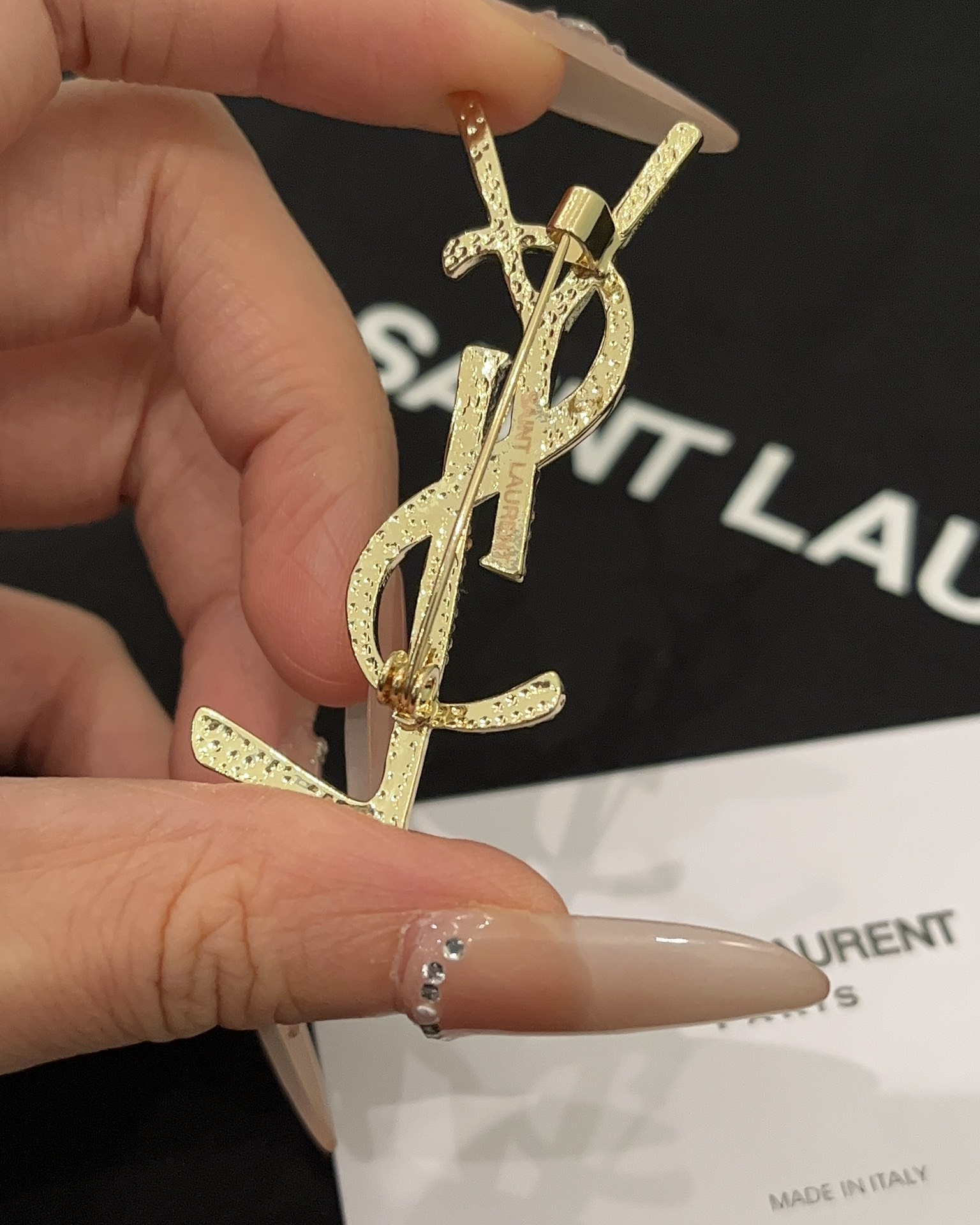 Designer Designer Luxury D196 Each item IS quality-checked before dispatch with global tracked shipping jewelry Brooch