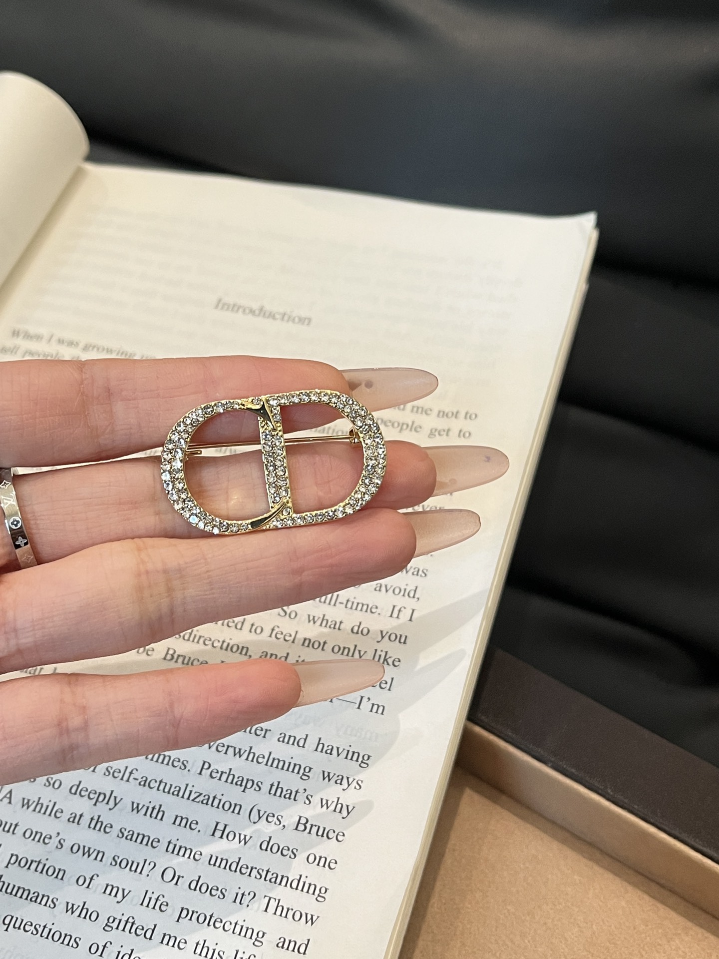Designer Luxury D199 Brooch