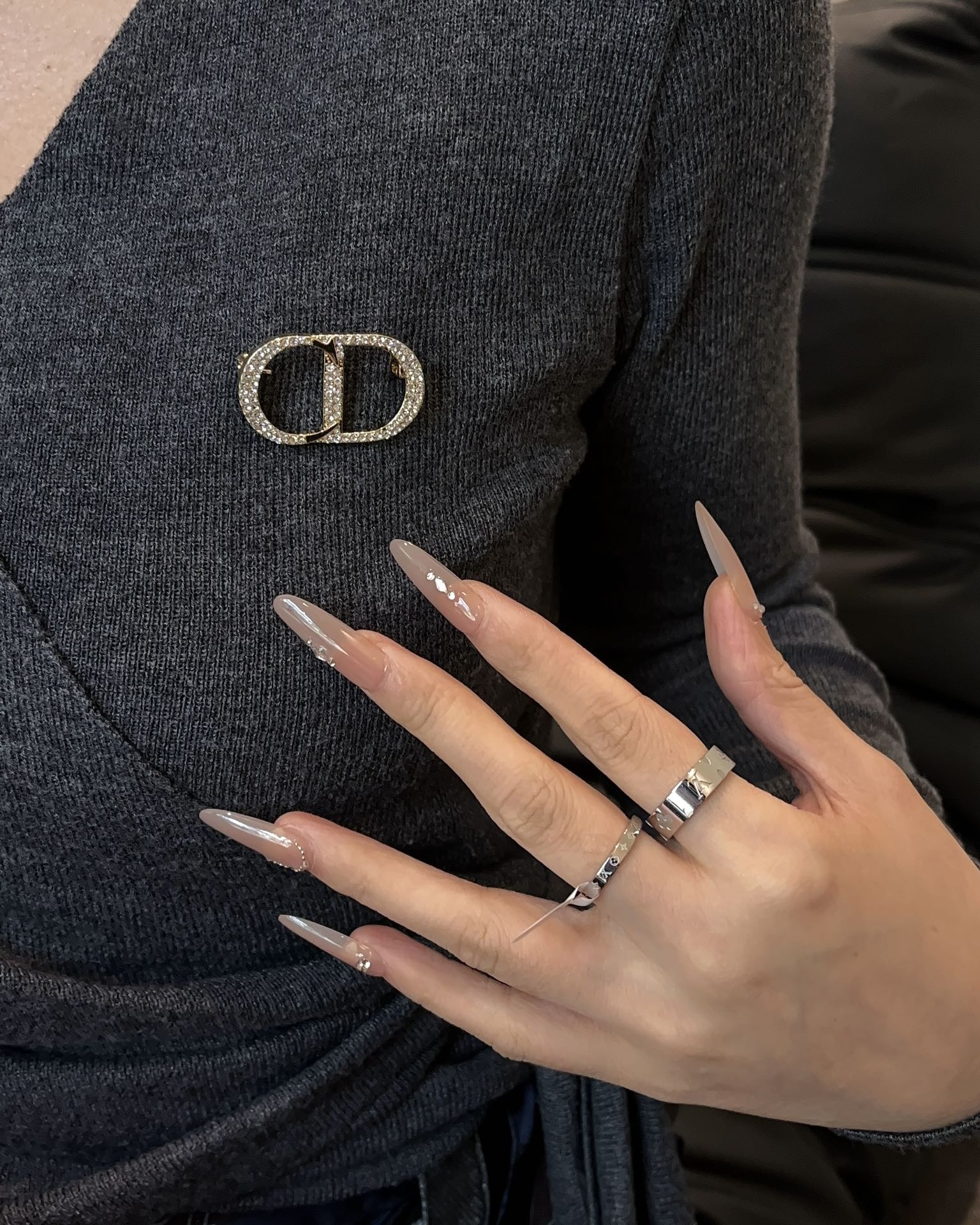 Designer Luxury D199 Brooch
