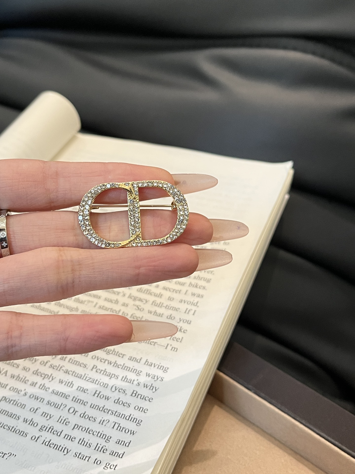 Designer Luxury D199 Brooch