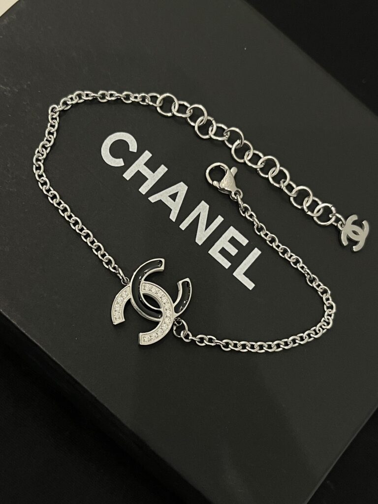 Designer L218 Bracelet editorial product context 1