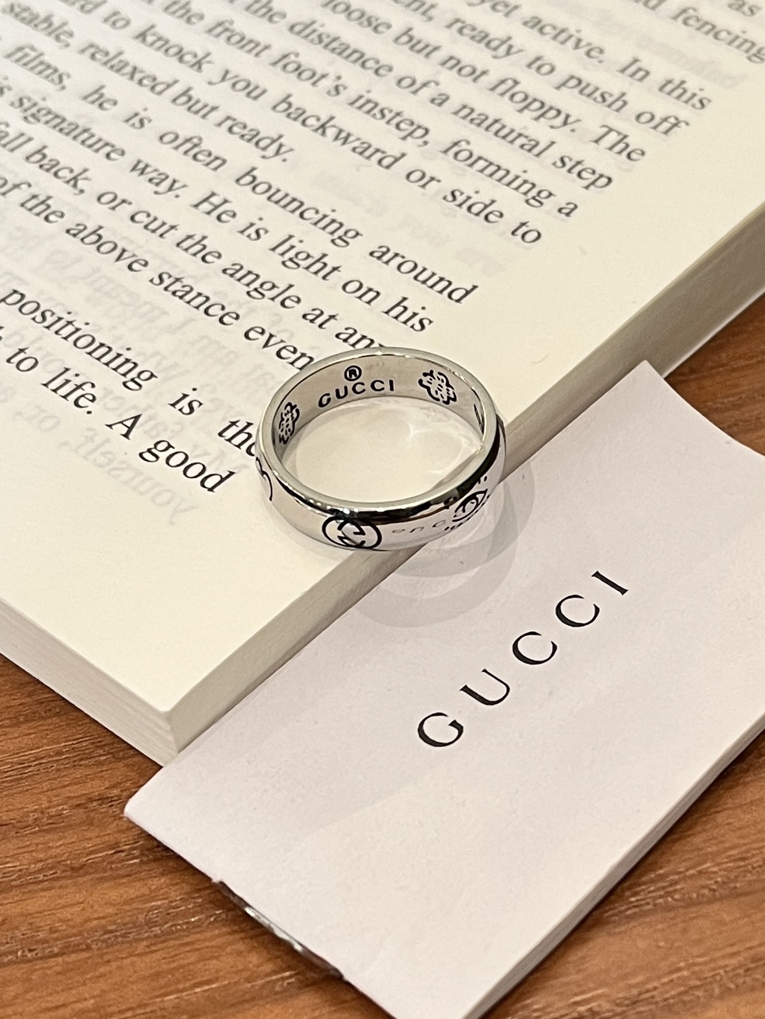 Designer Luxury J153 Ring