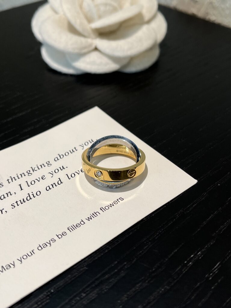Designer J157 Ring editorial product context 3