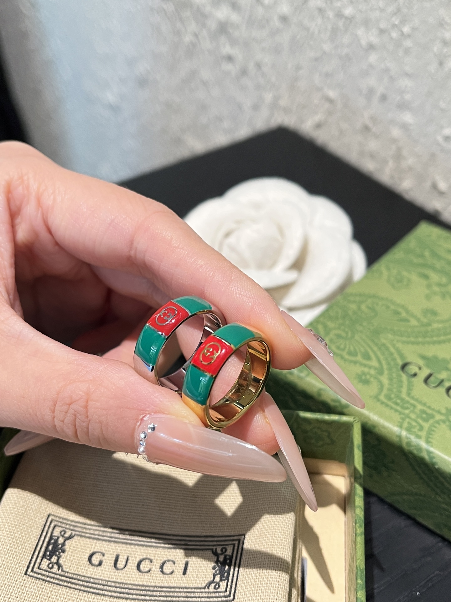 Designer Luxury J158 Ring