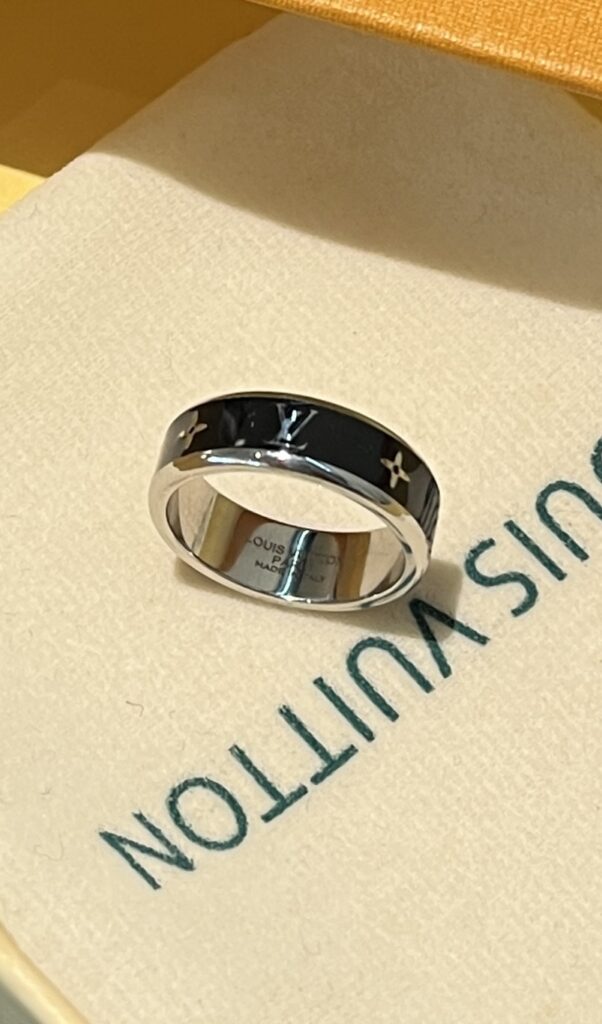 Designer J159 Ring editorial product context 3