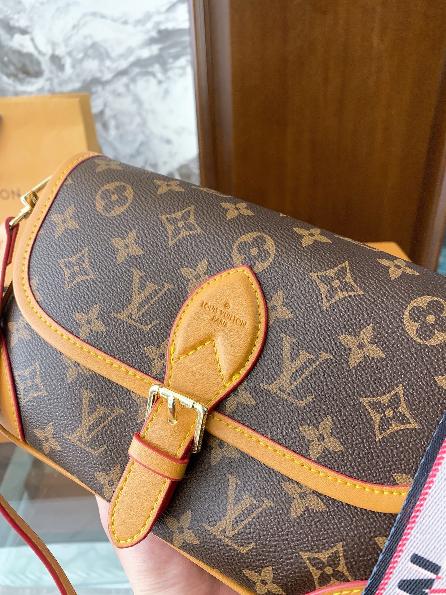 Louis Vuitton P90 Diane yyds 25 15 Large Bags